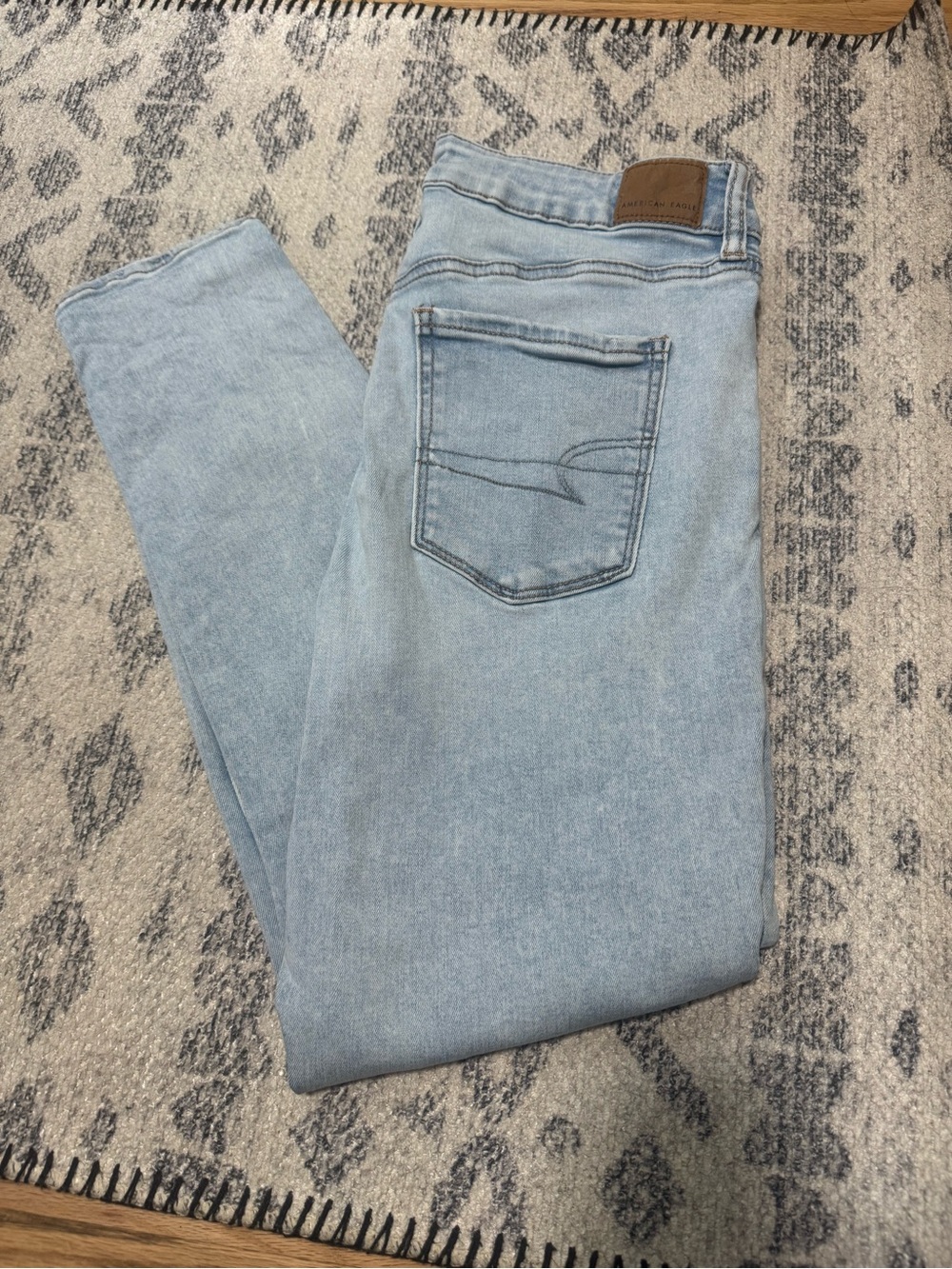 American Eagle Outfitters Light Blue Women's Hi-Rise Jeggings size 14 SHORT